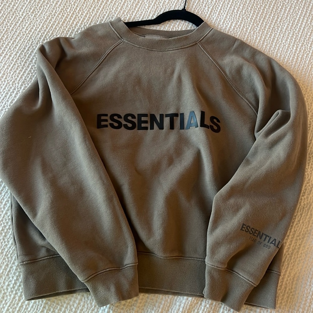 Essentials Crewneck